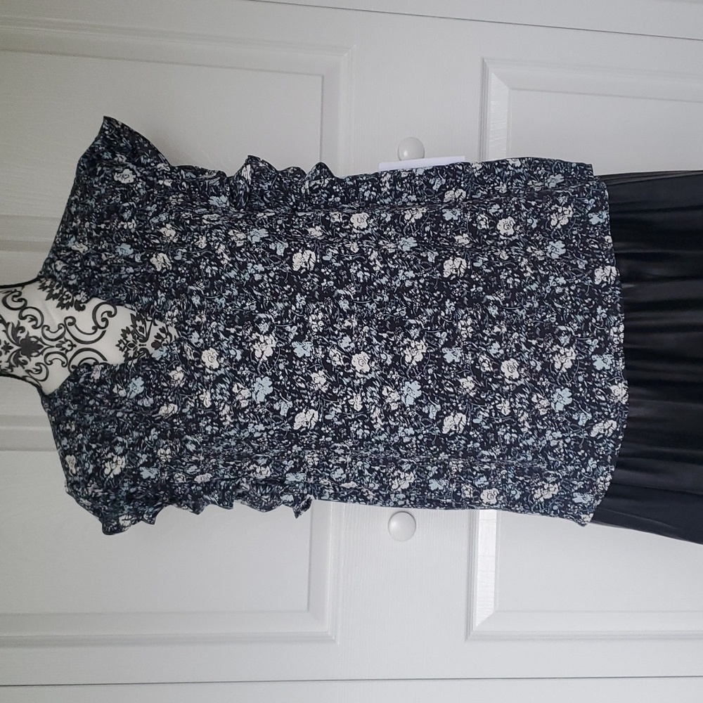 Nordstrom Rack Black Carli Floral Blouse